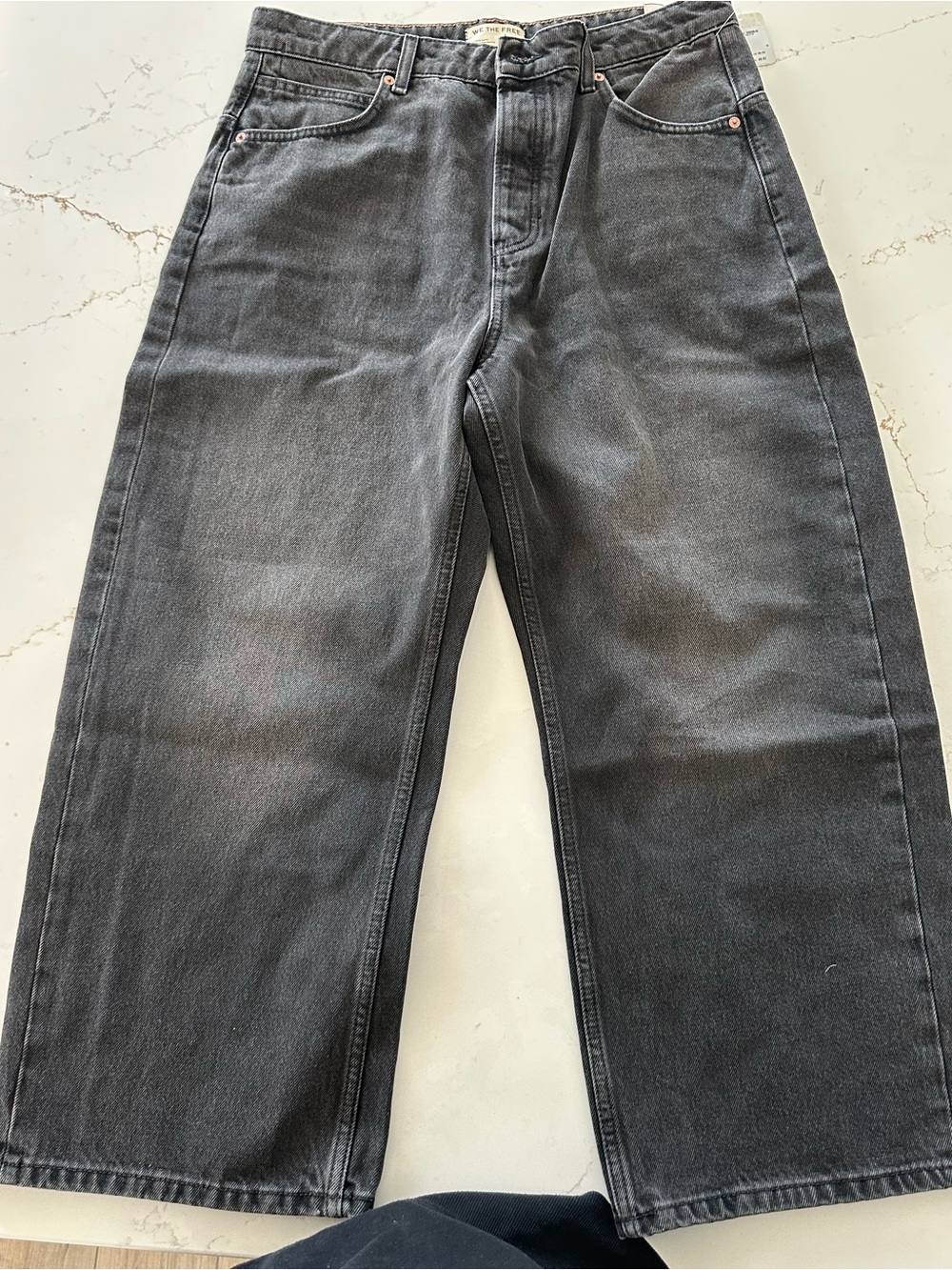 Women’s We the Free Black Wide-Leg Jeans. Deep trance boyfriend. Size 31
